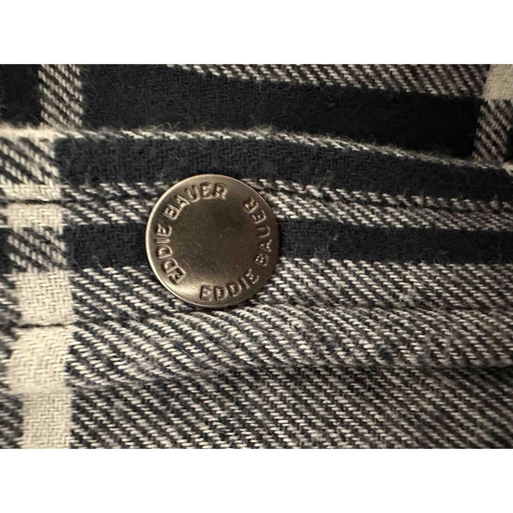 Eddie Bauer Flannel Snap Shacket Womens XXL Navy White Buffalo Plaid Long Sleeve - Picture 7 of 13